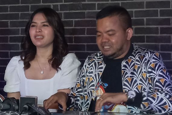 Oh Ternyata, Ini Alasan Iqlima Kim Pecat Razman, Mengejutkan - JPNN.COM