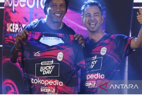 Raffi Ahmad Bakal Boyong Semua Pemain RANS FC ke Malang demi Bertemu Ronaldinho - JPNN.COM