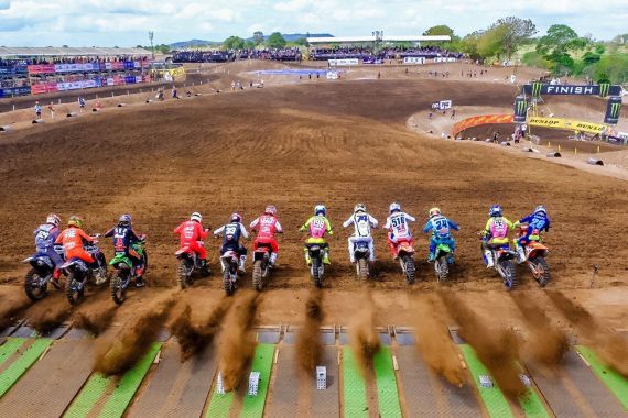 Sandiaga Uno: MXGP Samota Momentum Promosikan NTB sebagai Destinasi Wisata Olahraga - JPNN.COM