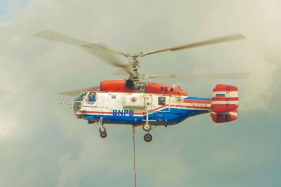 Pemprov Riau Dapat Tambahan Helikopter dari BNPB Untuk Tanggulangi Karhutla - JPNN.COM