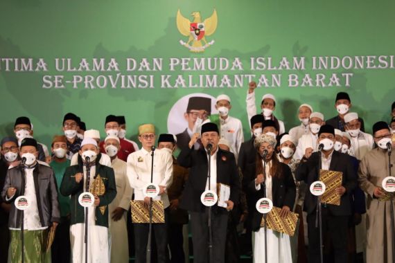 Sultan Pontianak Hingga Ulama Kalbar Dukung Sandiaga Uno Jadi Presiden 2024 - JPNN.COM