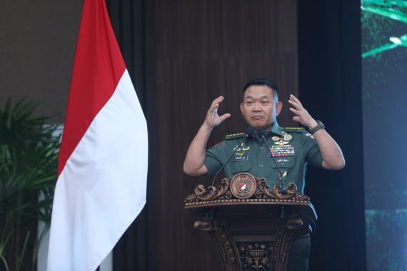 Jenderal Dudung Tutup Seminar Nasional TNI AD, Ada Poin soal Operasi Militer Perang - JPNN.COM