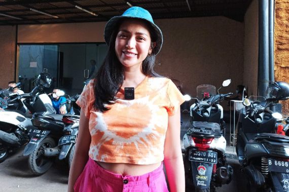 Mobil Mewah Milik Jessica Iskandar Ditahan di Bali, Begini Kronologinya - JPNN.COM