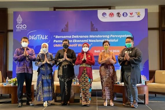 Lewat UMKM Kreatif Wastra, Kominfo Gandeng Dekranas Dorong Percepatan PEN - JPNN.COM