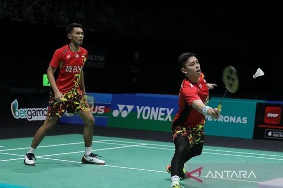 Malaysia Open 2022, Fajar/Rian Bantai Wakil Tuan Rumah untuk Ketiga Kalinya - JPNN.COM