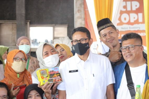 Bertemu Pelaku UMKM Yogyakarta, Sandiaga Berbagi Rahasia Sukses Berbisnis - JPNN.COM