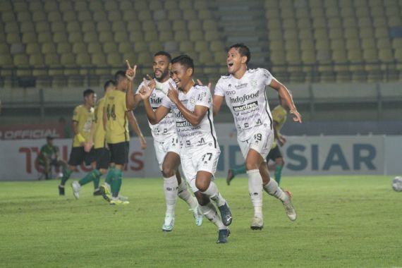 Draf Jadwal Liga 1 2022/2023, Duel Bali United vs Persija Jadi Pembuka - JPNN.COM