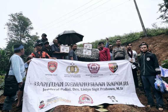 Bantuan dari Inspira Bantu Pemulihan Korban Banjir Bandang Leuwiliang - JPNN.COM