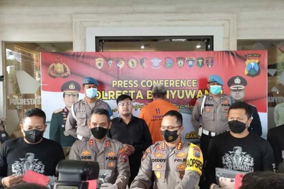 Pria Bejat Pencabul Santriwati Ini Sempat Sembunyi di Lampung Sebelum Dijemput Polisi - JPNN.COM