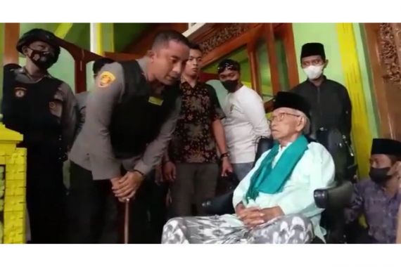 Yaritza Tantang Kiai Muchtar Mu’thi Ayah Mas Bechi Jombang Buktikan Pernyataannya di Pengadilan - JPNN.COM