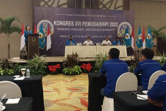 Sah, Putri Khairunnisa Terpilih Jadi Ketua Umum DPP KNPI - JPNN.COM