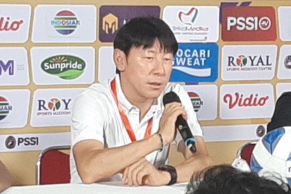 Timnas Indonesia vs Hong Kong, Shin Tae Yong: Saya Bukan Tuhan - JPNN.COM