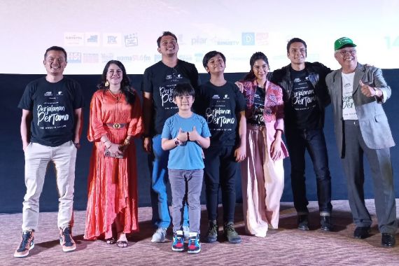 Cerita Muzzaki Ramdhan Beradu Akting dengan Aktor Malaysia di Film Perjalanan Pertama - JPNN.COM