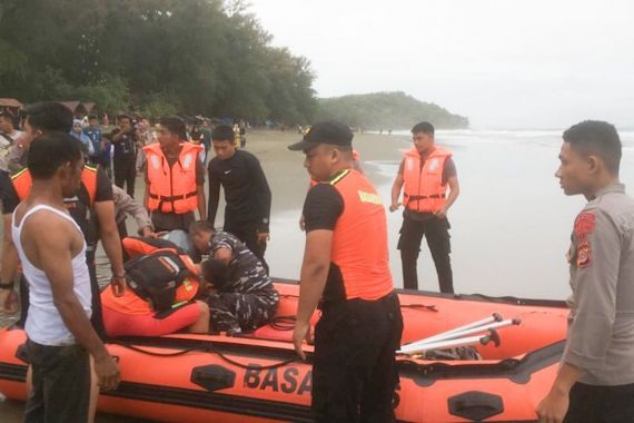 Remaja Tenggelam dan Hilang di Aceh Besar, Basarnas Lanjutkan Pencarian - JPNN.COM
