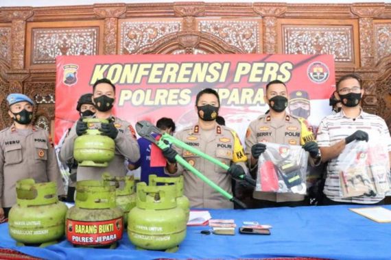 Komplotan Pencuri Tabung Elpiji Beraksi Lintas Kabupaten - JPNN.COM
