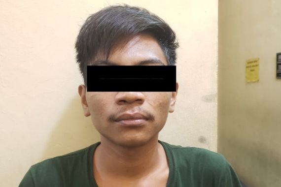 Pemuda Ini Ditangkap Polisi di Pinggir Jalan Siliwangi, Dia Langsung Sebut Satu Nama - JPNN.COM