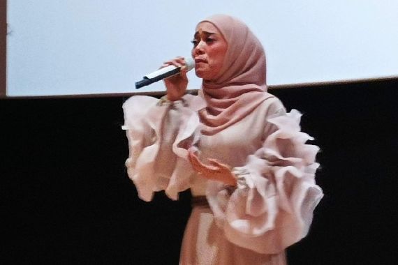 Lesti Kejora Bersyukur Raih 4 Penghargaan di Indonesian Dangdut Awards 2023 - JPNN.COM