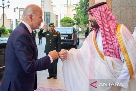 Kesal Sepulang dari Timur Tengah, Biden Tuduh Menlu Saudi Berbohong - JPNN.COM