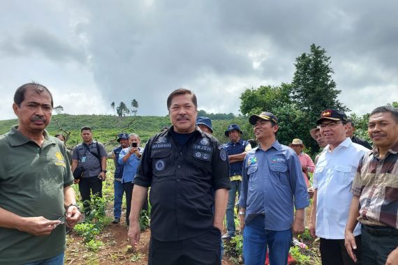 Awasi Program Pertanian dan Peternakan di Buton, Itjen Kementan Libatkan Polri Hingga TNI - JPNN.COM