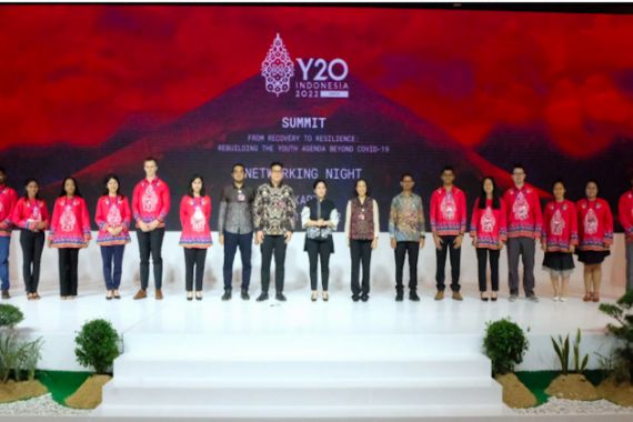 Hadiri KTT Y20 2022, Puan Ajak Kaum Muda Jadi Agen Pembangunan - JPNN.COM