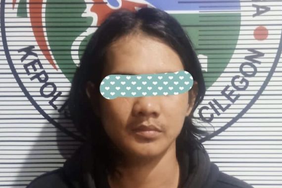 Pria Gondrong Ini Ditangkap Polisi, Mungkin Anda Kenal - JPNN.COM