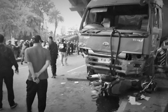 Kecelakaan Maut Truk Pertamina di Cibubur, Tim TAA Korlantas Polri Dikerahkan - JPNN.COM