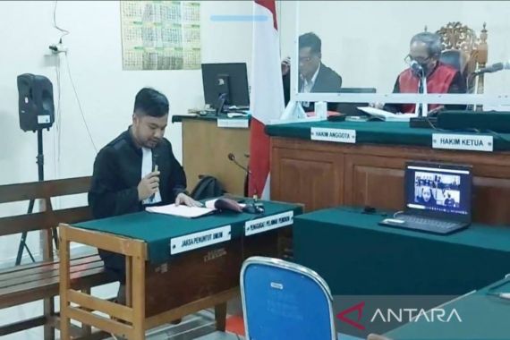 Berita Terkini Bandar Arisan Online Fiktif Oknum Bhayangkari - JPNN.COM