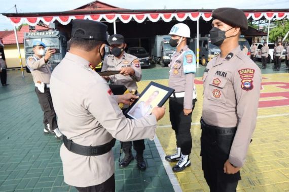 Kapolres Mengeluarkan Kalimat Tegas lalu Menyilang Foto Bripda MZAW - JPNN.COM