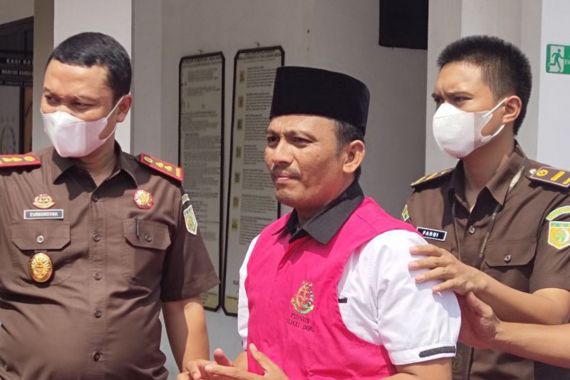 Begini Nasib Pak Kades yang Jadi Tersangka Korupsi Dana Desa - JPNN.COM