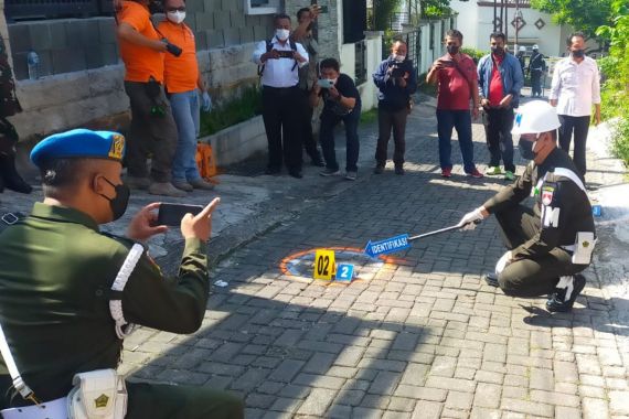 Penembak Istri TNI di Semarang Ditangkap Polisi, Kopda M Diburu Tentara, Oalah - JPNN.COM