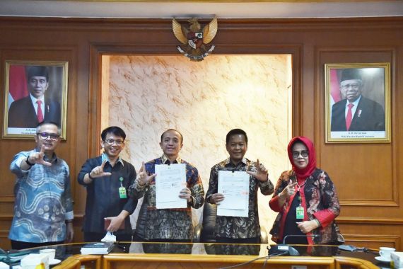 KLHK Jalin Kerja Sama Pelaksanaan Program LHK dengan Universitas Sumatera Utara - JPNN.COM