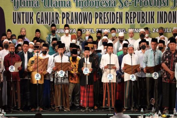 Ratusan Ulama dan Cendikiawan Muslim Jateng Sepakat Dukung Ganjar Pranowo - JPNN.COM