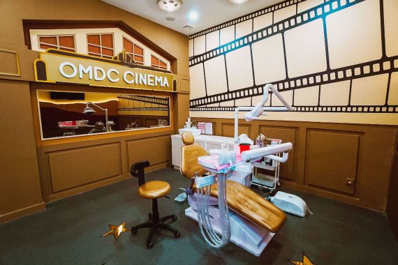 Usung Tema Bioskop, Klinik Gigi Ini Bikin Nyaman Pasien - JPNN.COM