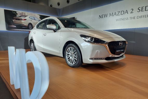 New Mazda 2 Sedan Resmi Mengaspal, Bawa Fitur Canggih, Sebegini Harganya - JPNN.COM