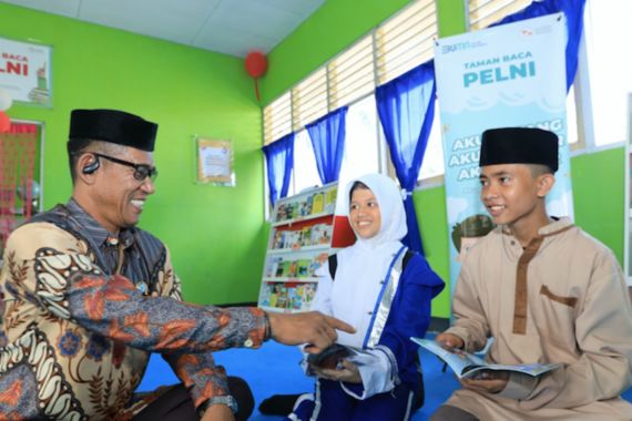 Tingkatkan Minat Baca Pelajar, PELNI Resmikan Taman Baca di Wilayah 3TP - JPNN.COM