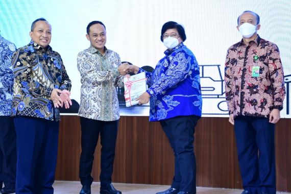 BPK Beri Opini WTP Atas Laporan Keuangan Kementerian ESDM dan KLHK Tahun 2021 - JPNN.COM