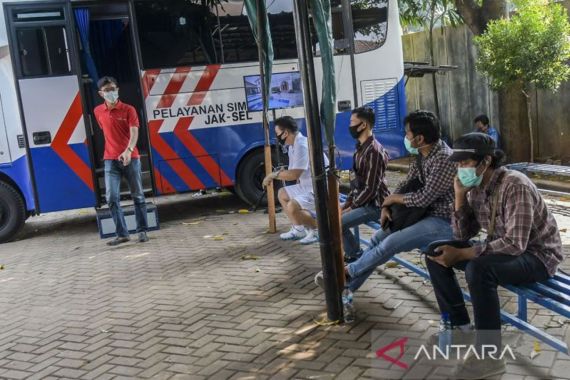 Catat, 5 Lokasi Pelayanan SIM Keliling di Jakarta 17 Hari Ini - JPNN.COM