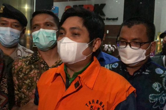 KPK Geledah Perusahaan Milik Mardani Maming, Kabarnya Masih Berlangsung - JPNN.COM