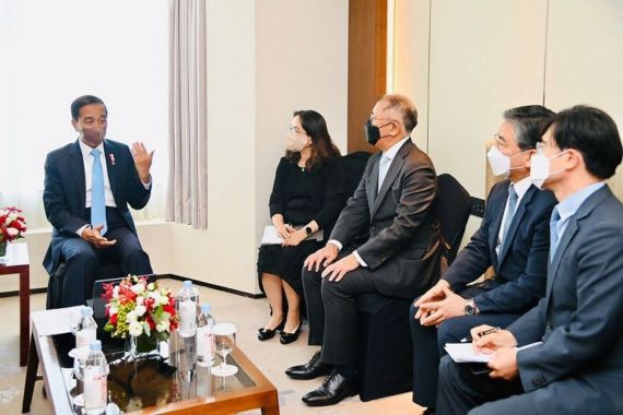 Bertemu Jokowi di Seoul, Bos Hyundai Sampaikan Kabar Baik untuk Indonesia, Simak Nih! - JPNN.COM