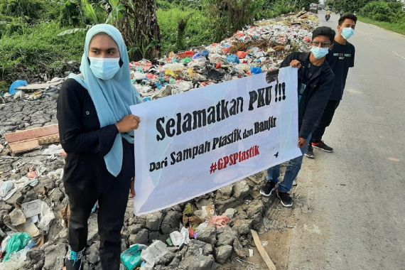Koalisi Sapu Bersih Menggugat Wali Kota Pekanbaru Cs, Hasilnya? - JPNN.COM
