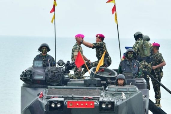 Top, Jenderal Andika Jadi Warga Kehormatan Korps Marinir - JPNN.COM