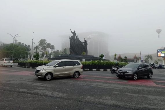 Jarak Pandang di Kota Pekanbaru Terbatas, Ternyata Penyebabnya - JPNN.COM