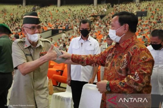 Menhan Prabowo di Hadapan Purnawirawan TNI: Indonesia akan Menjadi Negara Hebat - JPNN.COM