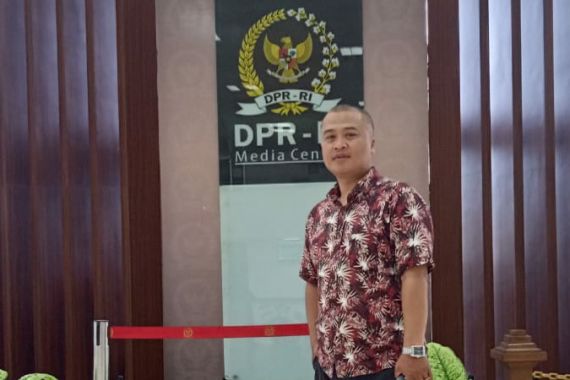 Pimpinan Honorer Sebut 2 Pemicu Pemda Akan Jadi Pabrik SK Bodong - JPNN.COM
