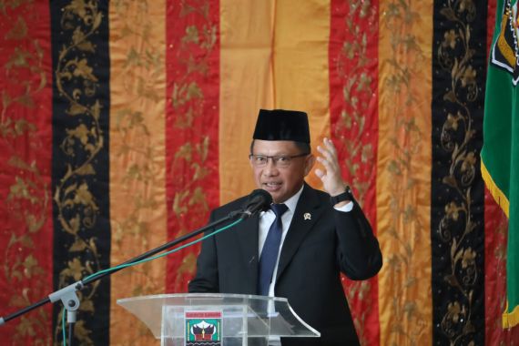 Menteri Tito Minta ASN Ubah Budaya Kerja - JPNN.COM