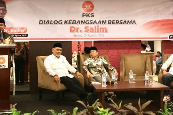 Dr. Salim: Indonesia Butuh Pemimpin yang Tulus Membangun Kolaborasi Kebangsaan - JPNN.COM