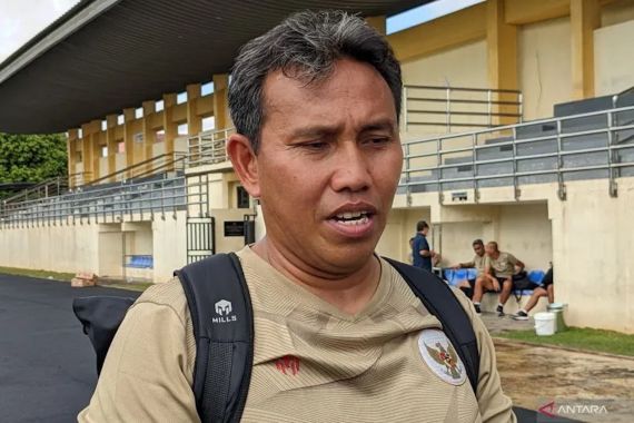 Timnas U-16 Indonesia vs Vietnam, Bima Sakti Pengin Anak Asuhnya Cetak Gol Cepat Lagi - JPNN.COM