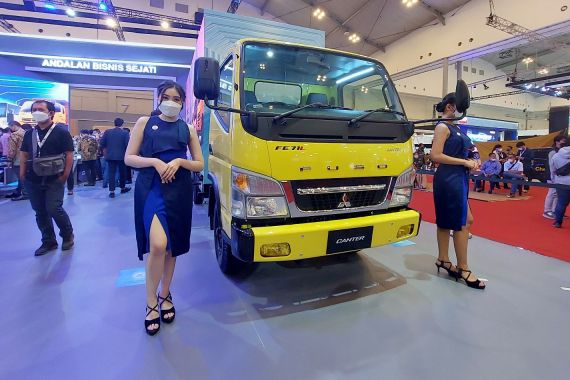 Intip Kendaraan Komersial Canggih Besutan Fuso di GIIAS 2022 - JPNN.COM