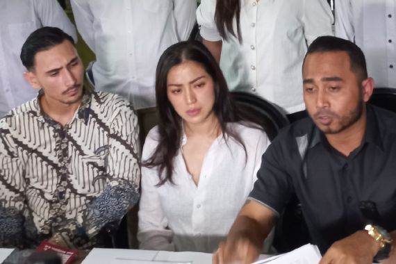Steven Dikabarkan Ditangkap, Jessica Iskandar Ucap Syukur - JPNN.COM