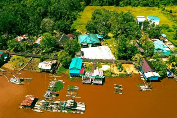 Kabar Baik, Desa Terpencil di Kalteng Ini Segera Menikmati Listrik Tenaga Surya - JPNN.COM